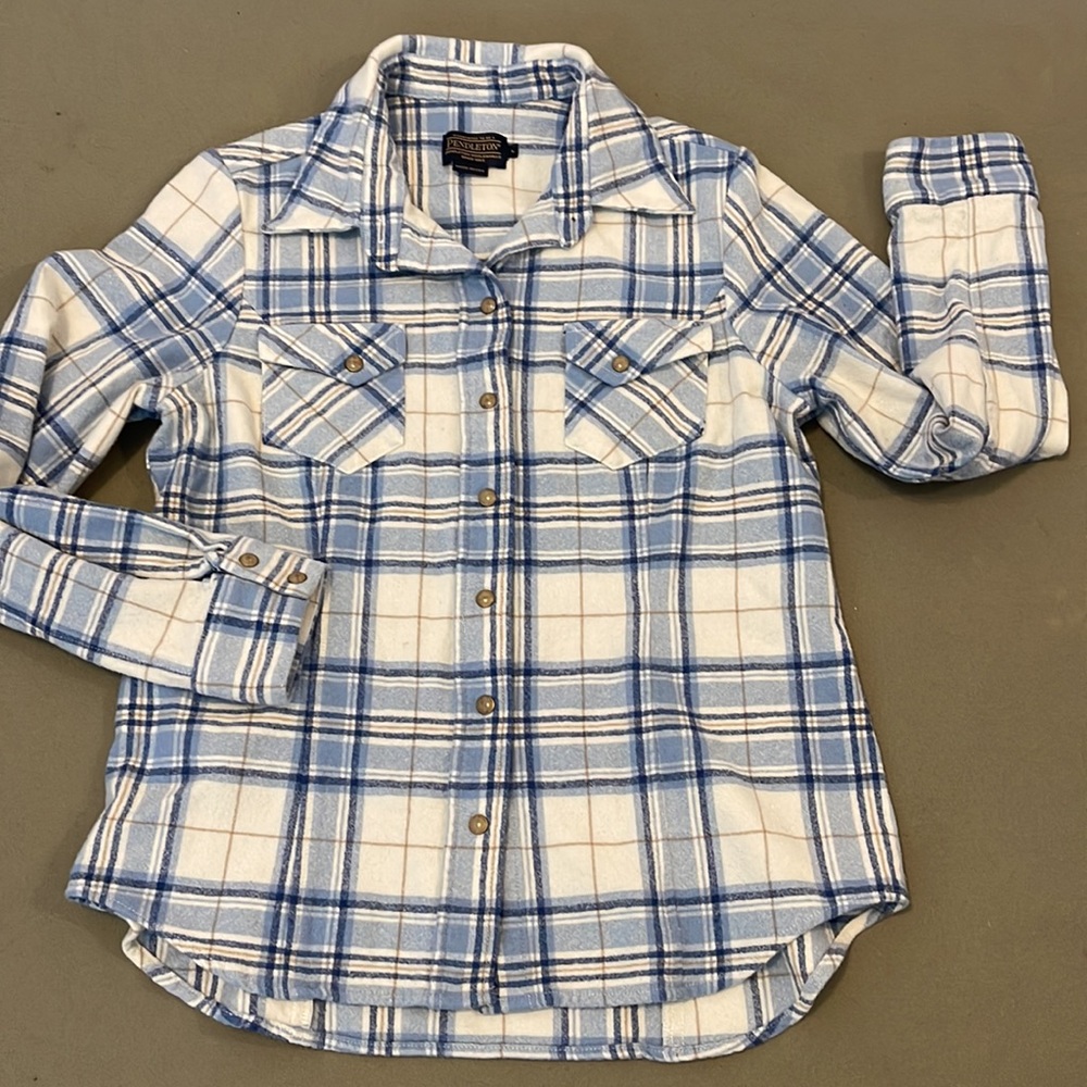 PENDLETON western style, 💯% Virgin Wool, Plaid LARGE youth boys or girls Jacket